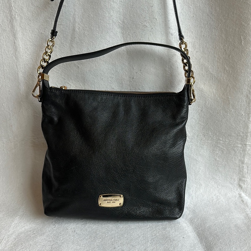 Michael Kors Black Leather Handbag with shoulder & Crossbody straps